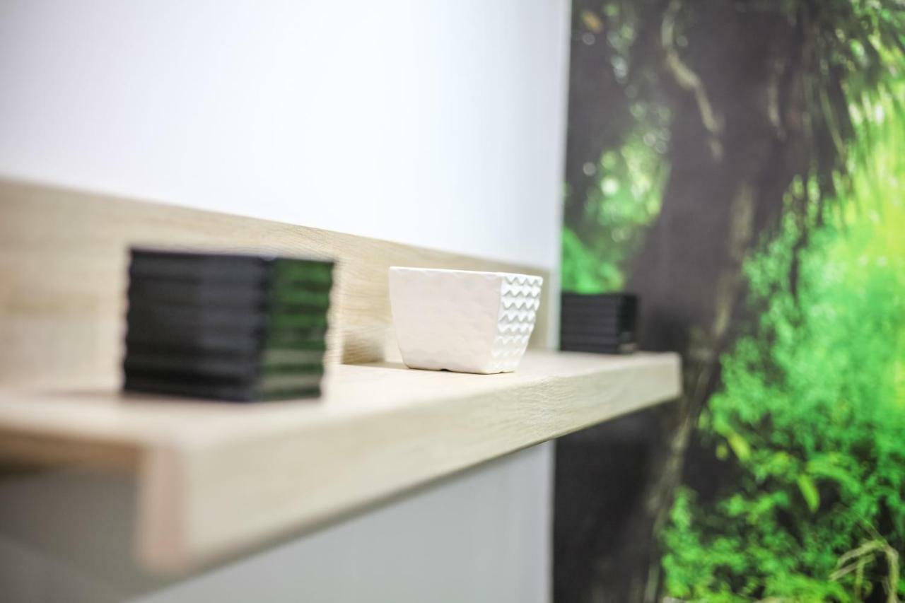 Apartman Kaca 采蒂涅 外观 照片